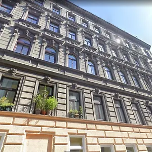 Stayover - Schicke Mit 2 Schlafzimmern Am Westbahnhof Apartment