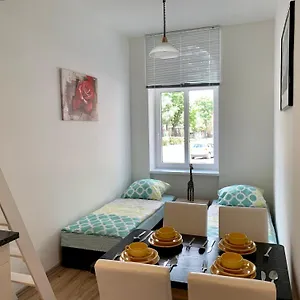 Raisa Lerchenfelder Gürtel 30 Apartment